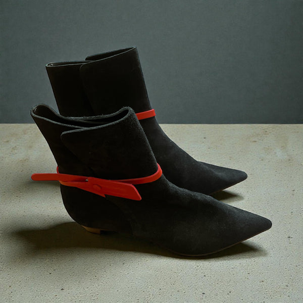 Off-White
2019 Zip Tie Joophur Sock Boots